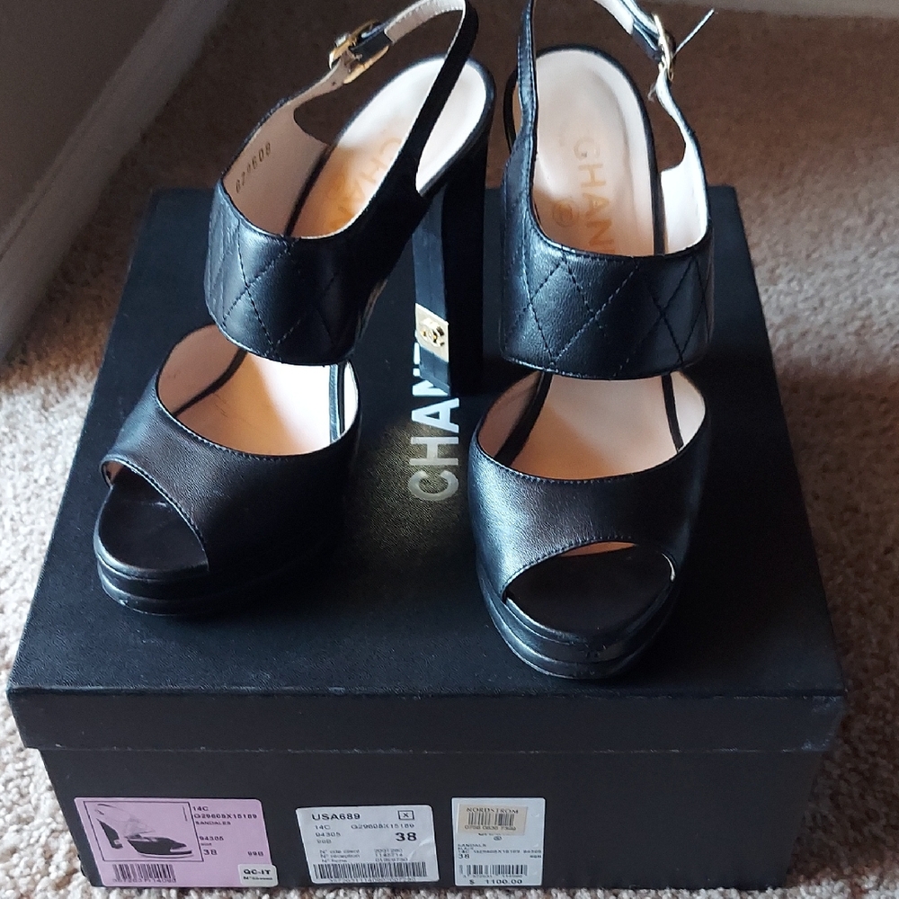 CHANEL Quilted Leather Black Sandals Heels CC with Box 38 14C